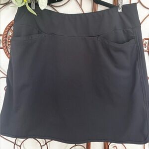 Tail White Label Black Skort with Pockets